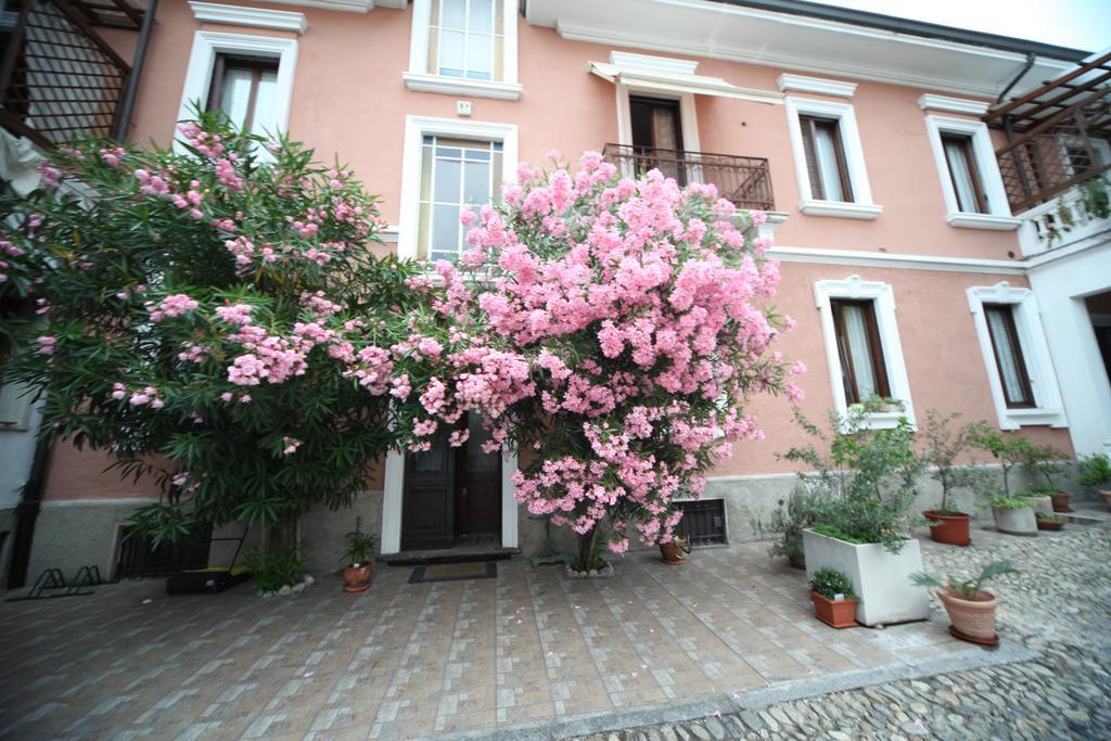 Antica Corte Milanese Novate Milanese Exterior foto